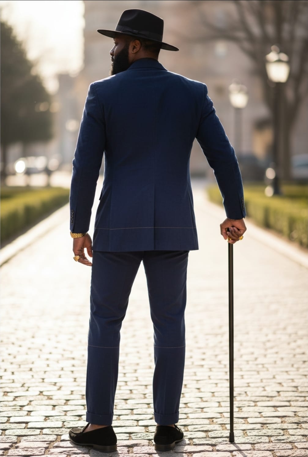 Osaoke Navy-Blue Suit Jacket and Pants Set for Men