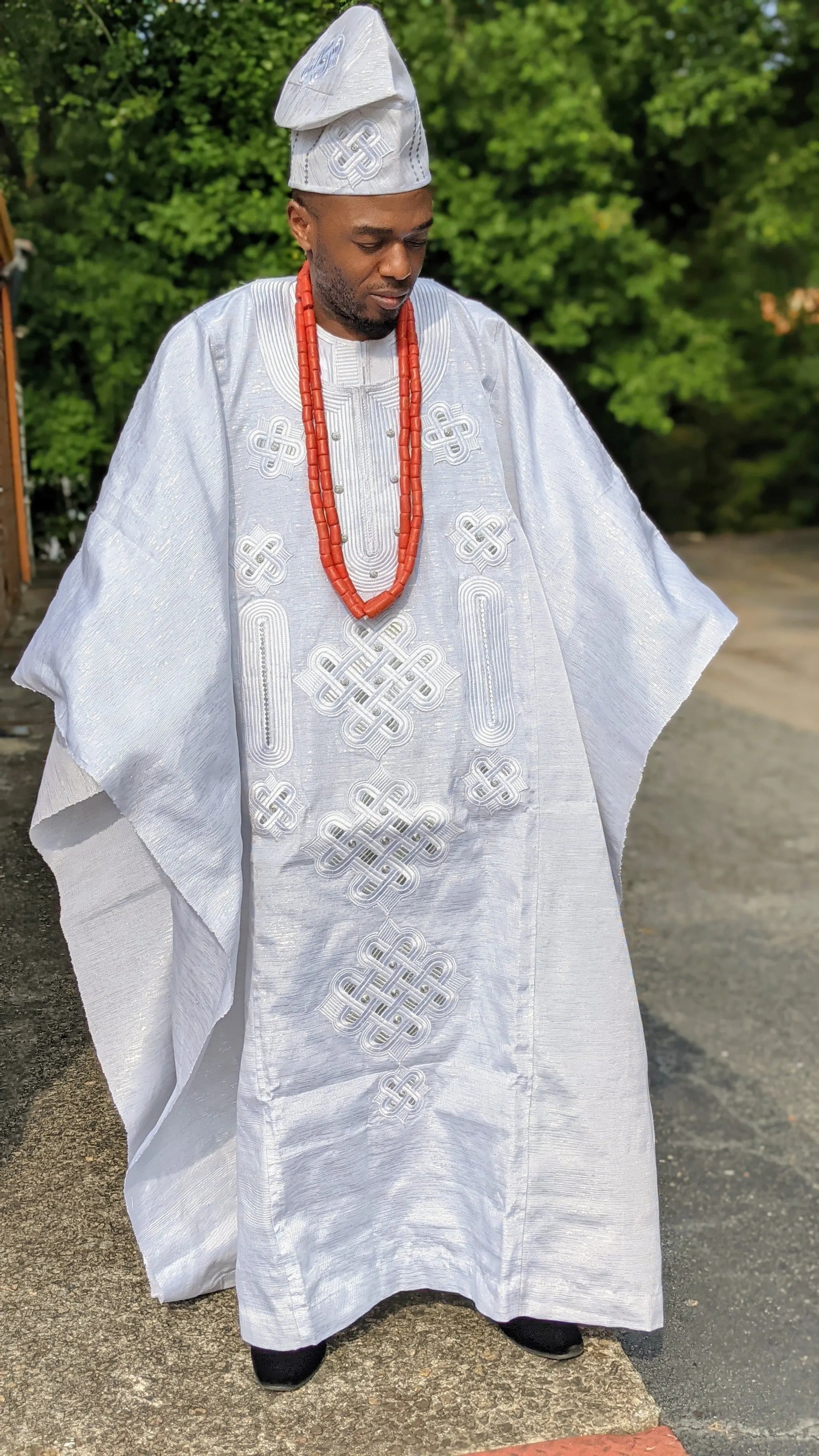 All White Oba Aso Oke Agbada Grand Boubou Robe - Royalty – Dupsie's ...