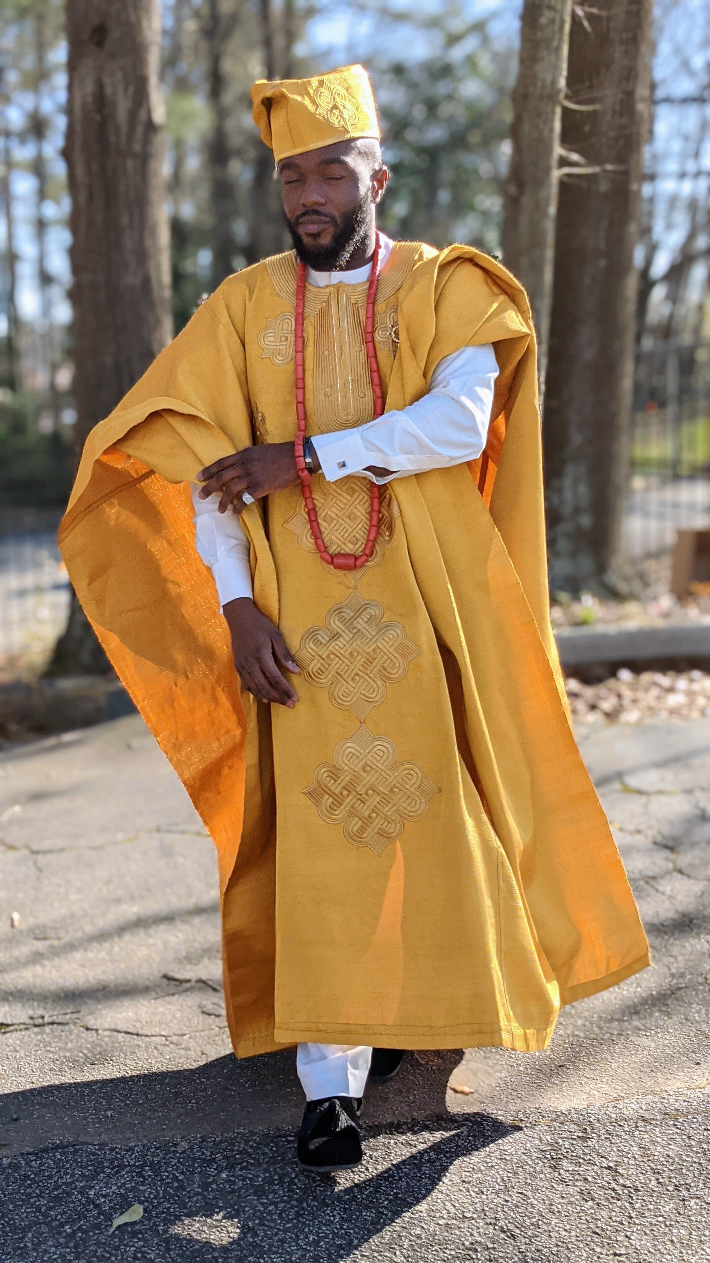 Lekki Aso Oke Embroidered Agbada Robe-DPAW751