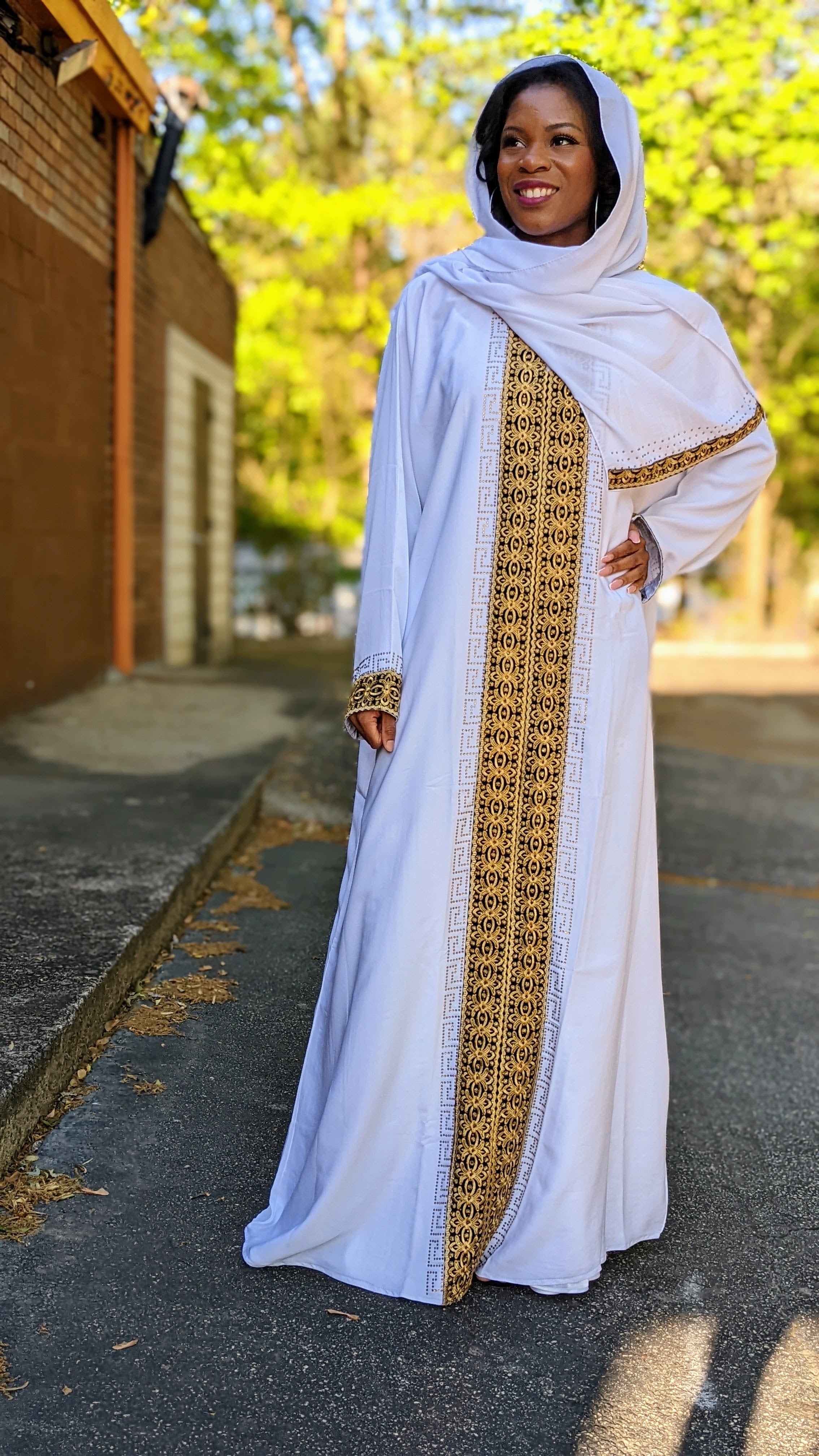 Farida White African Chiffon Kaftan Moroccan Arabic Abaya Dress, crafted with intricate gold embroidery patterns